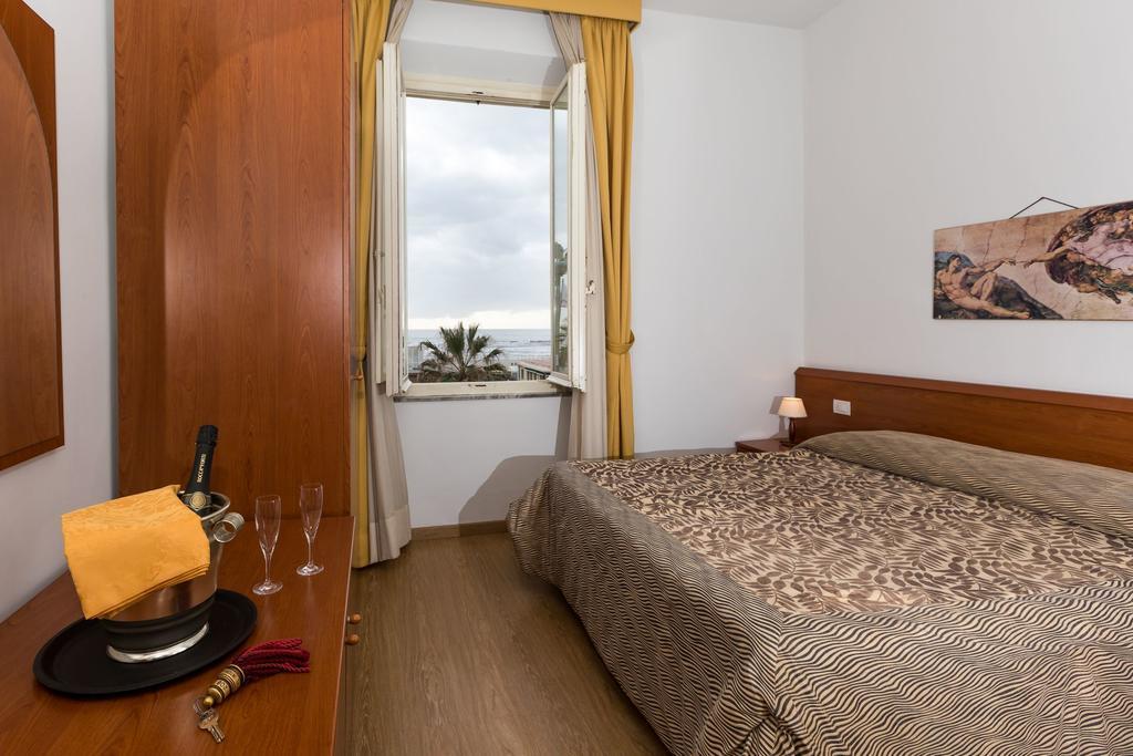 Hotel Internazionale Viareggio Ngoại thất bức ảnh