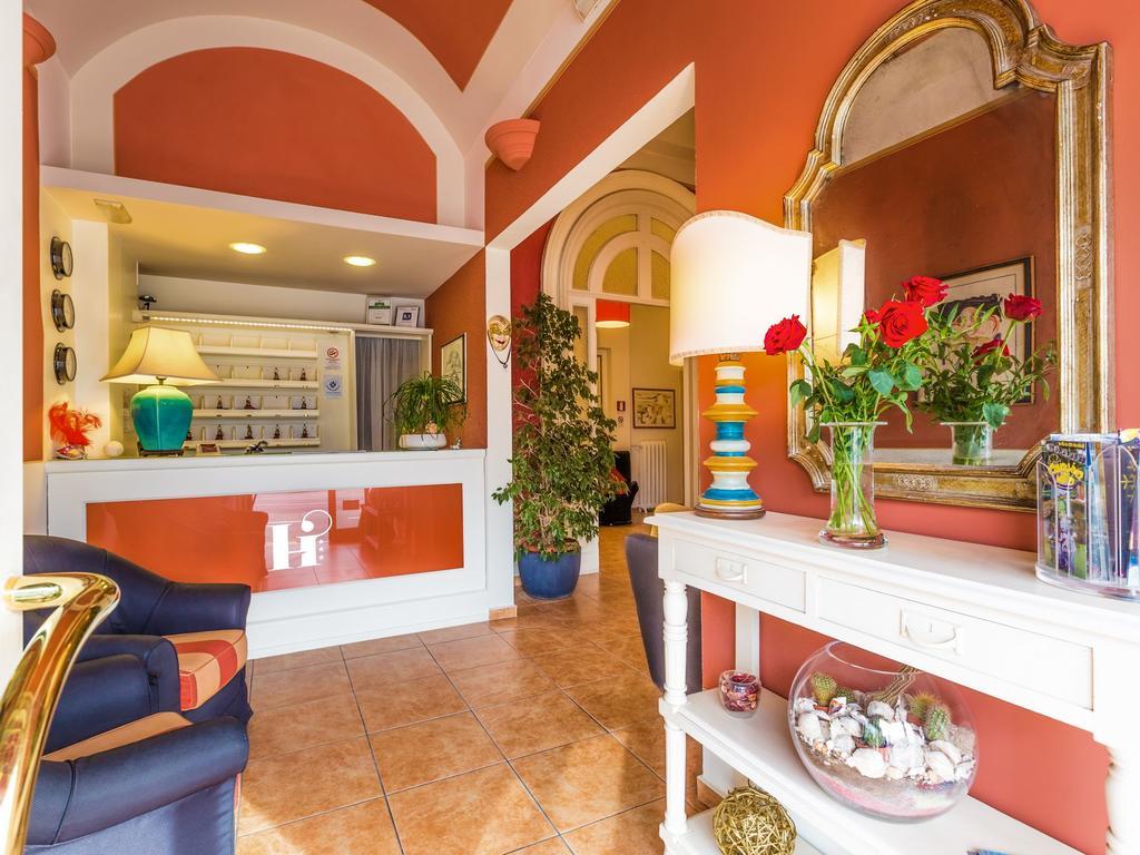 Hotel Internazionale Viareggio Ngoại thất bức ảnh